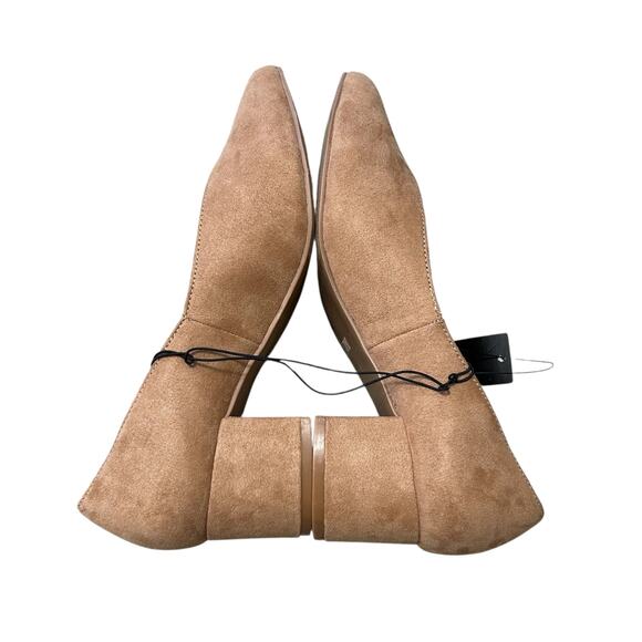 Torrid Pointed Toe Block Heel Pumps NWT Women's Sz 7.5WW Tan Faux Suede Classic - Picture 7 of 10